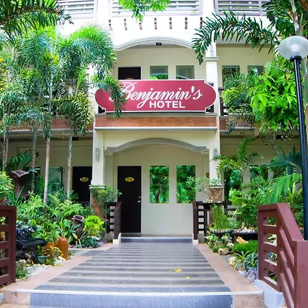 Villa Esmeralda Bryan'S Resort Hotel And Restaurant-2