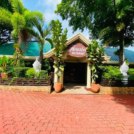 Villa Esmeralda Bryan'S Resort Hotel And Restaurant-3